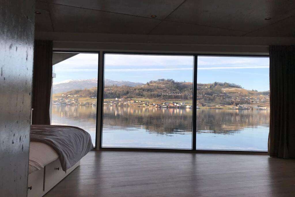 Panoramaresort In Hardangerfjorden Leilighet I Sjokanten Ved Hardangerfjorden For 7 Personer Boat , Sauna,Kajak, Sup For Rent Øystese Exteriör bild