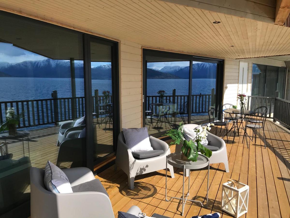 Panoramaresort In Hardangerfjorden Leilighet I Sjokanten Ved Hardangerfjorden For 7 Personer Boat , Sauna,Kajak, Sup For Rent Øystese Exteriör bild