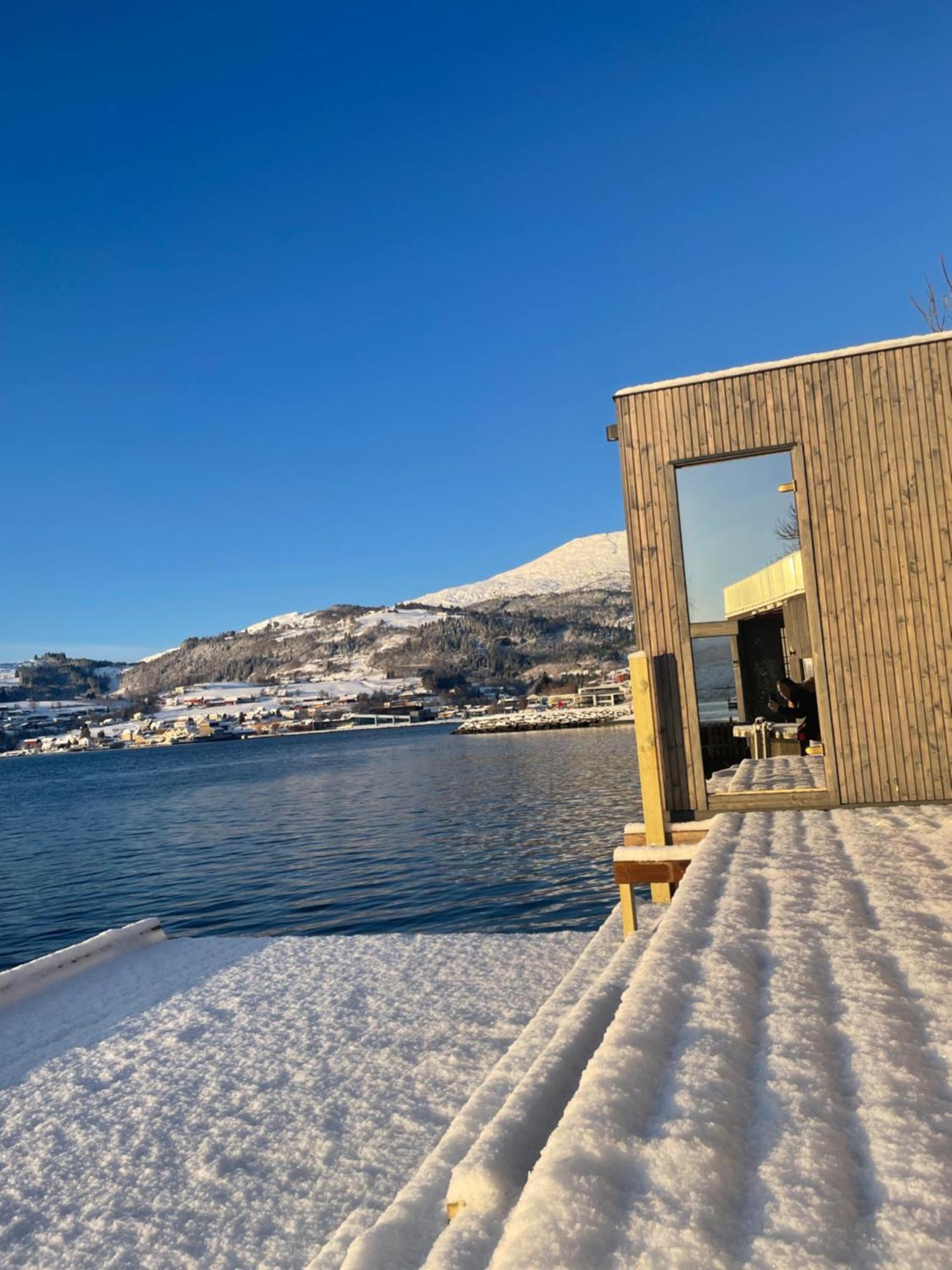 Panoramaresort In Hardangerfjorden Leilighet I Sjokanten Ved Hardangerfjorden For 7 Personer Boat , Sauna,Kajak, Sup For Rent Øystese Exteriör bild